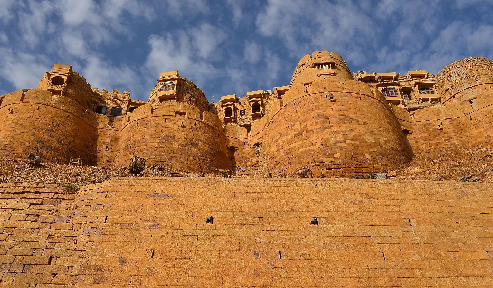 Jaisalmer Fort Taxi Service